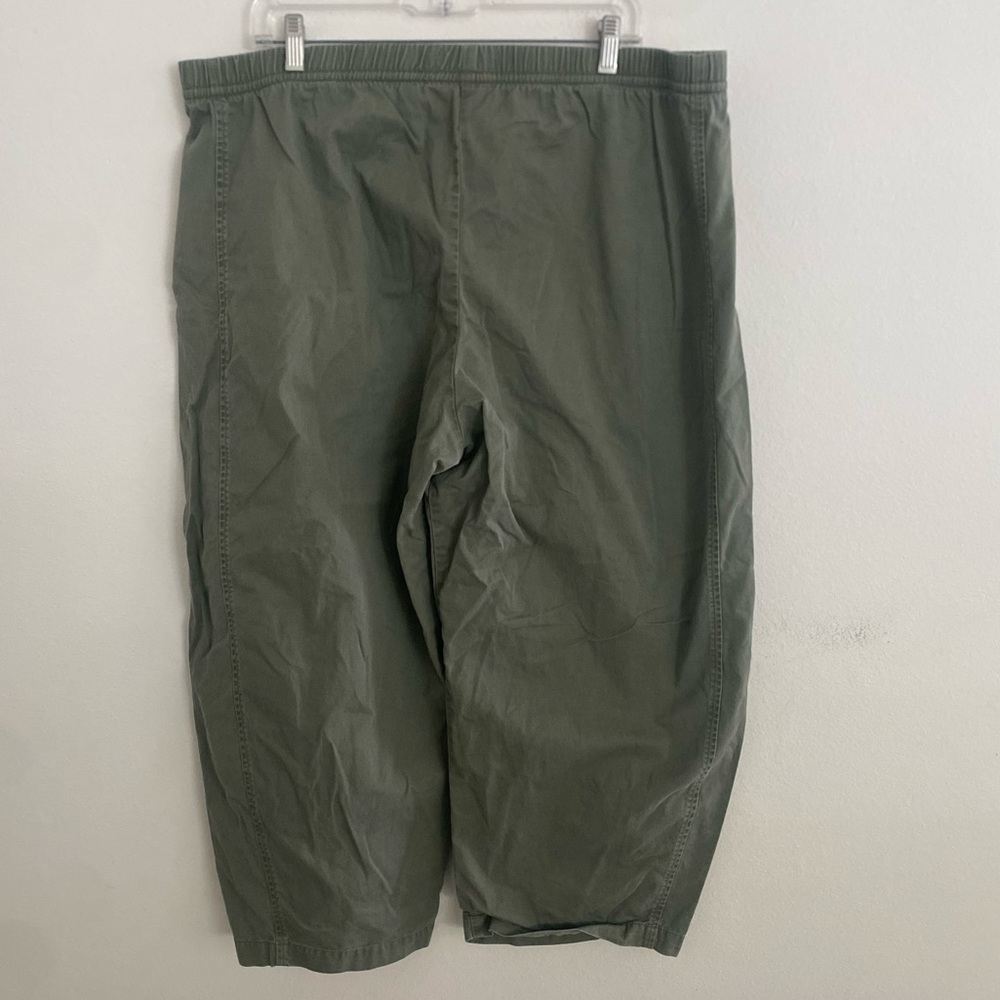 ABERCROMBIE & FITCH GREEN CROPPED BALLOON STYLE PANTS TIE WAIST SIZE XL - Picture 2 of 3